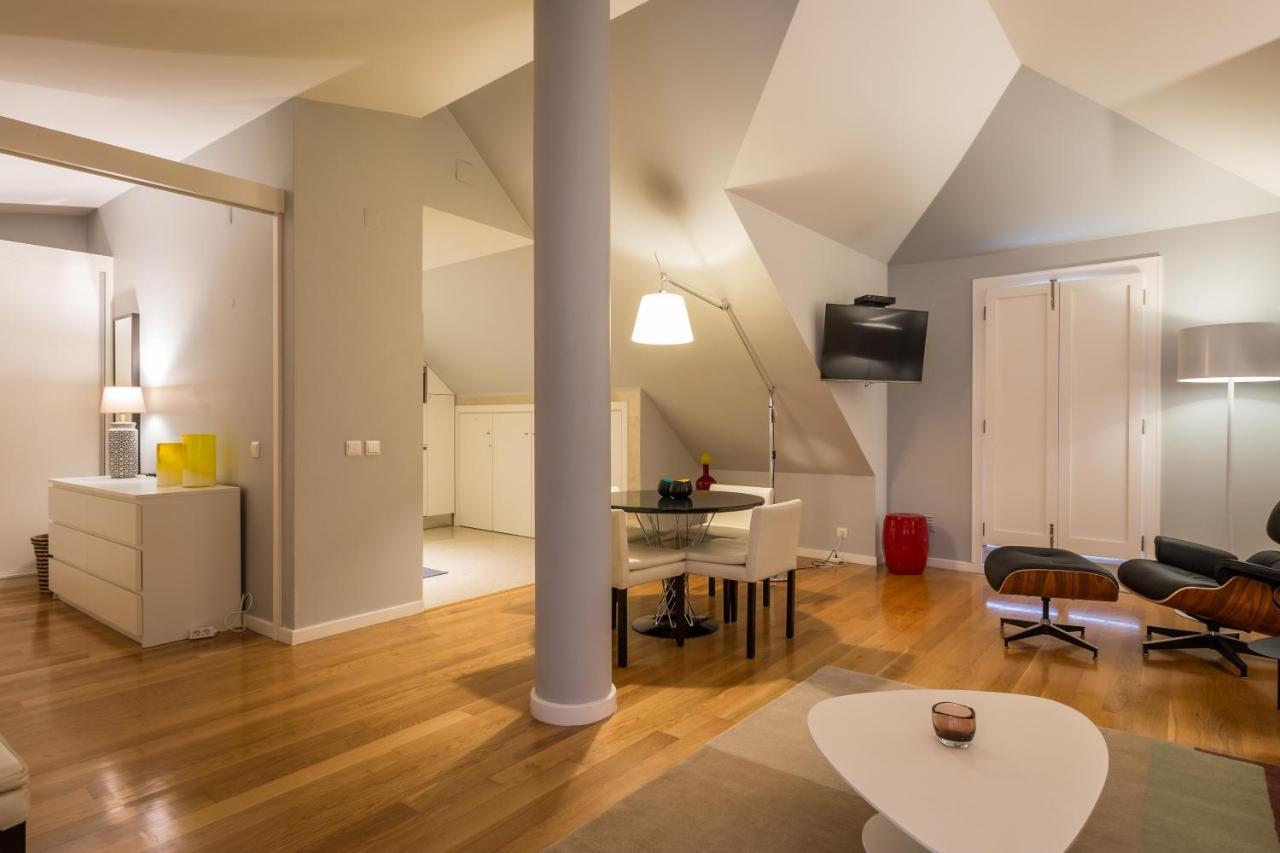 Flh Baixa-Chiado Library Loft Daire Lisboa Dış mekan fotoğraf